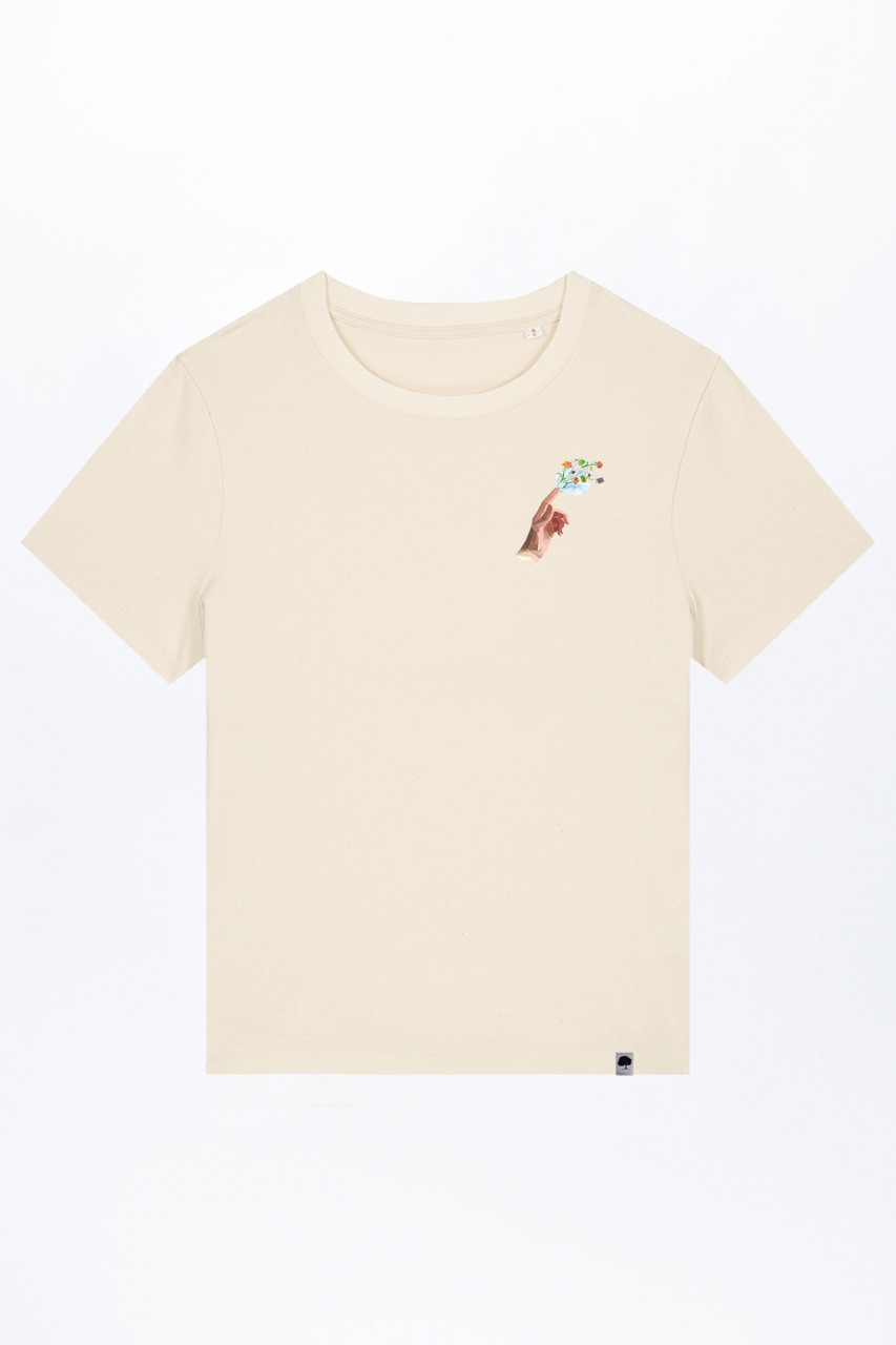 Cat Fight Basic T-Shirt out of Organic Cotton